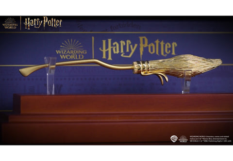 The Harry Potter Nimbus 2000 3oz Silver Coin