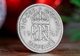 The Christmas Sixpence Frame